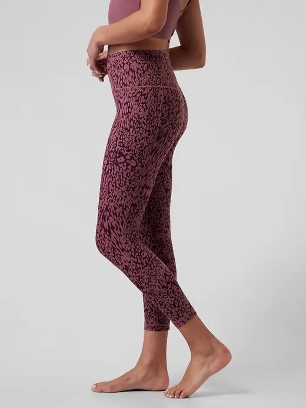 Like New Athleta Salutation Stash Pocket 7/8 Tight Ocelot Spot Tawny Rose